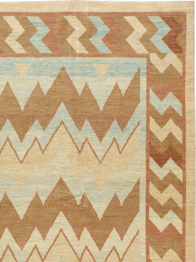 Modern Persian Tabriz Carpet, No.16858 - Gsblank