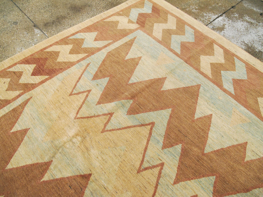 Modern Persian Tabriz Carpet, No.16858 - Gsblank