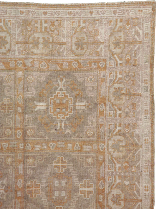Vintage East Turkestan Khotan Rug, No.16897 - Gsblank