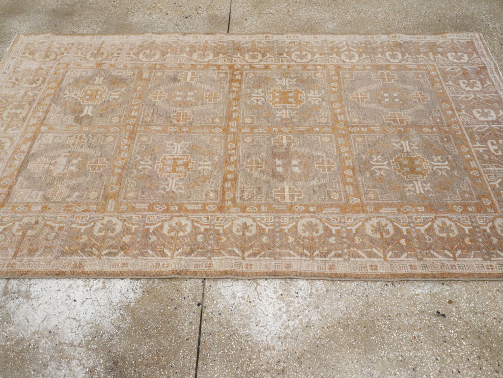 Vintage East Turkestan Khotan Rug, No.16897 - Gsblank