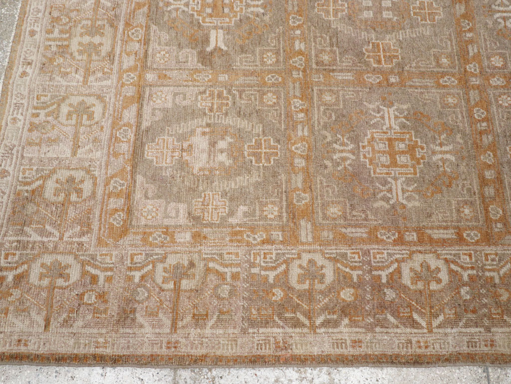 Vintage East Turkestan Khotan Rug, No.16897 - Gsblank