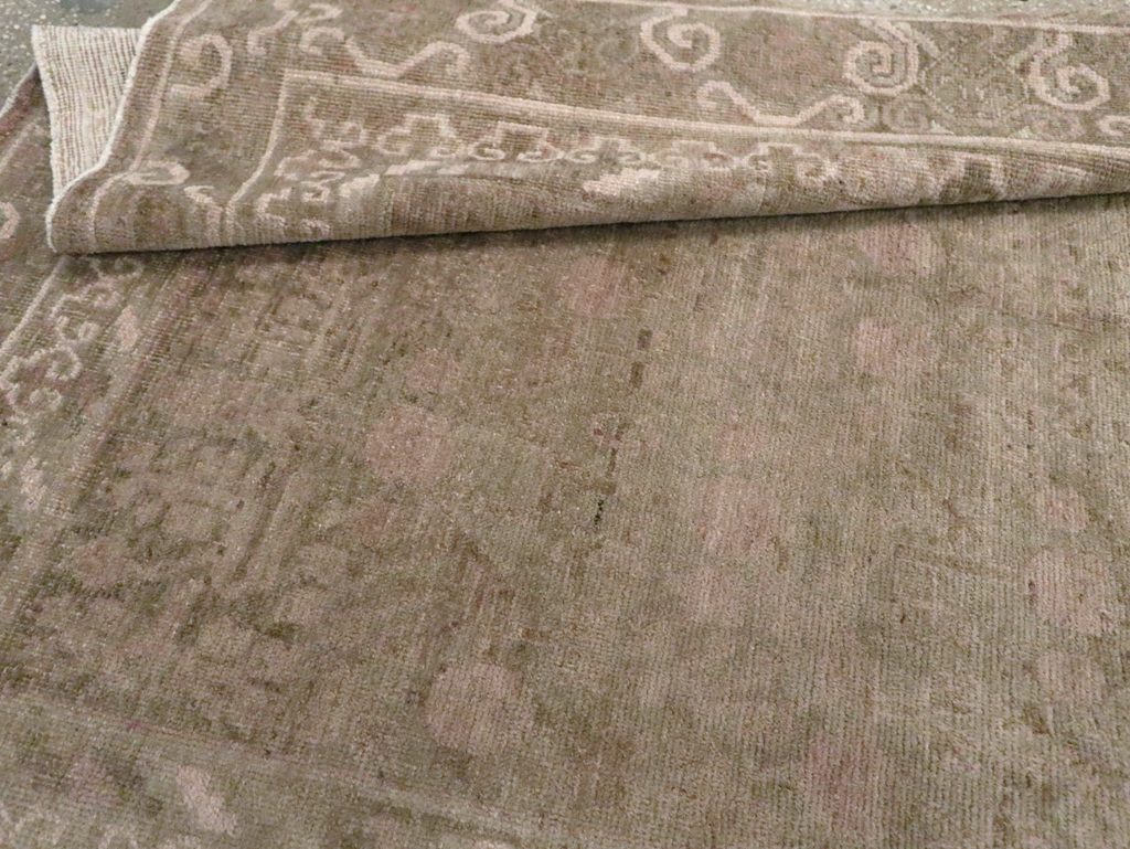 Vintage East Turkestan Khotan Carpet, No.16912 - Gsblank