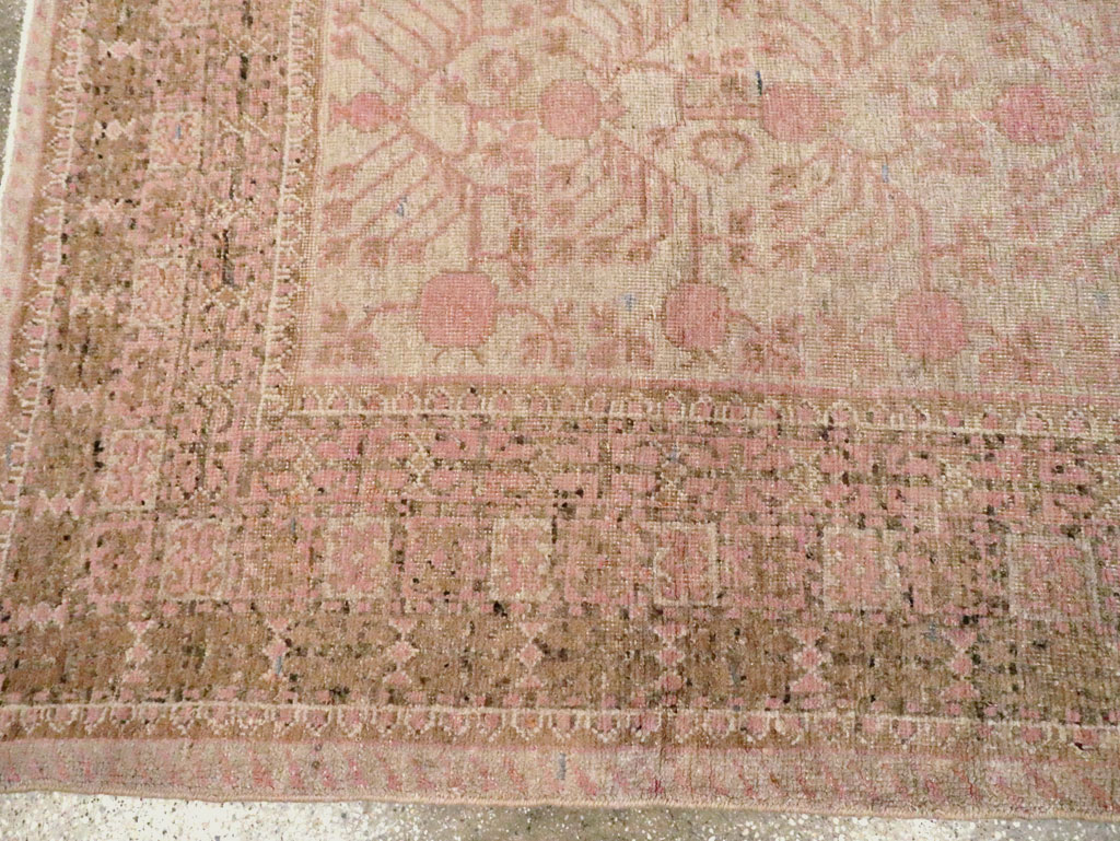 Vintage East Turkestan Khotan Carpet, No.16915 - Gsblank