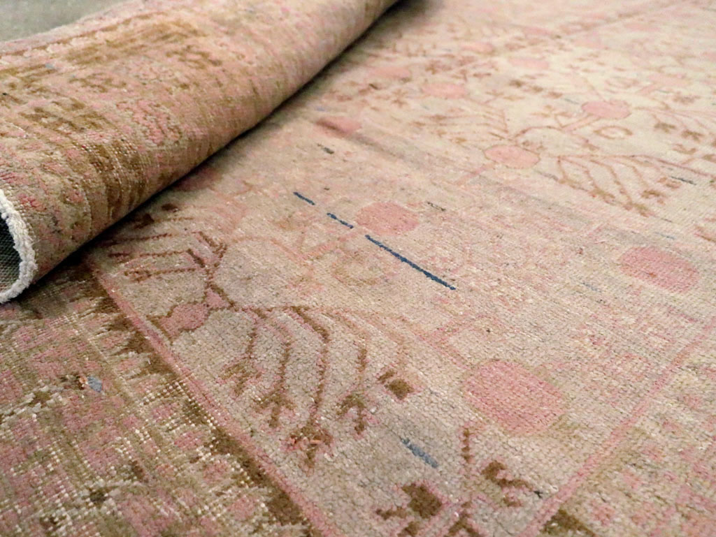 Vintage East Turkestan Khotan Carpet, No.16915 - Gsblank