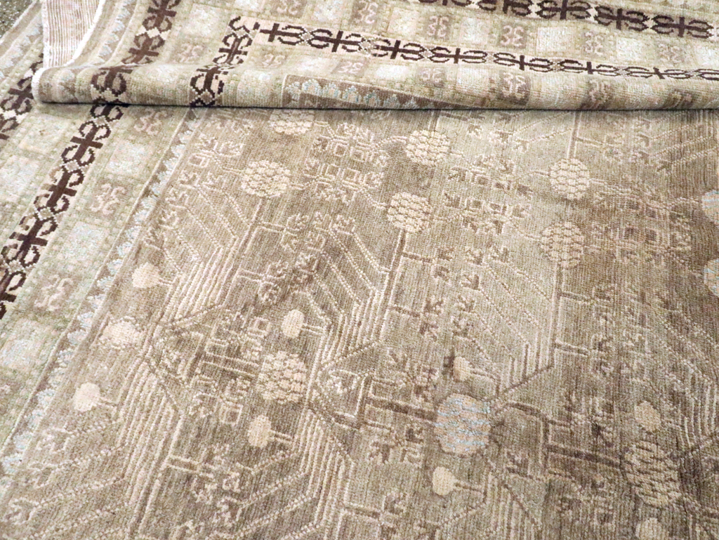 Vintage East Turkestan Khotan Carpet, No.16926 - Gsblank