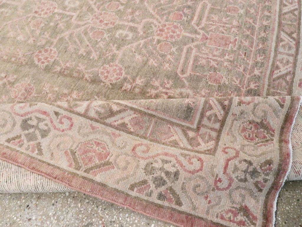 Vintage East Turkestan Khotan Carpet, No.16938 - Gsblank