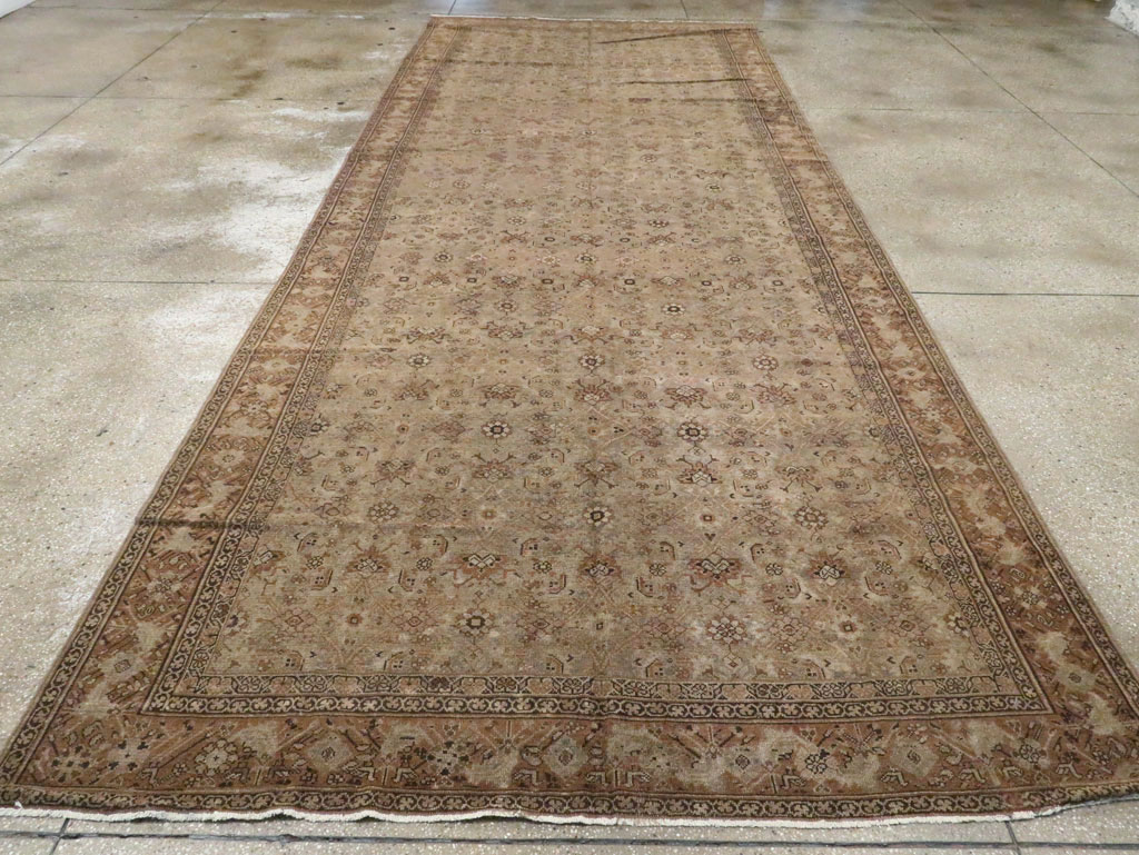 Antique Persian Malayer Gallery Carpet, No.16947 - Gsblank