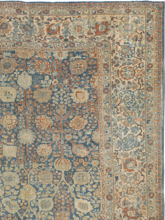 Antique Persian Tabriz Carpet, No.17016 - Gsblank