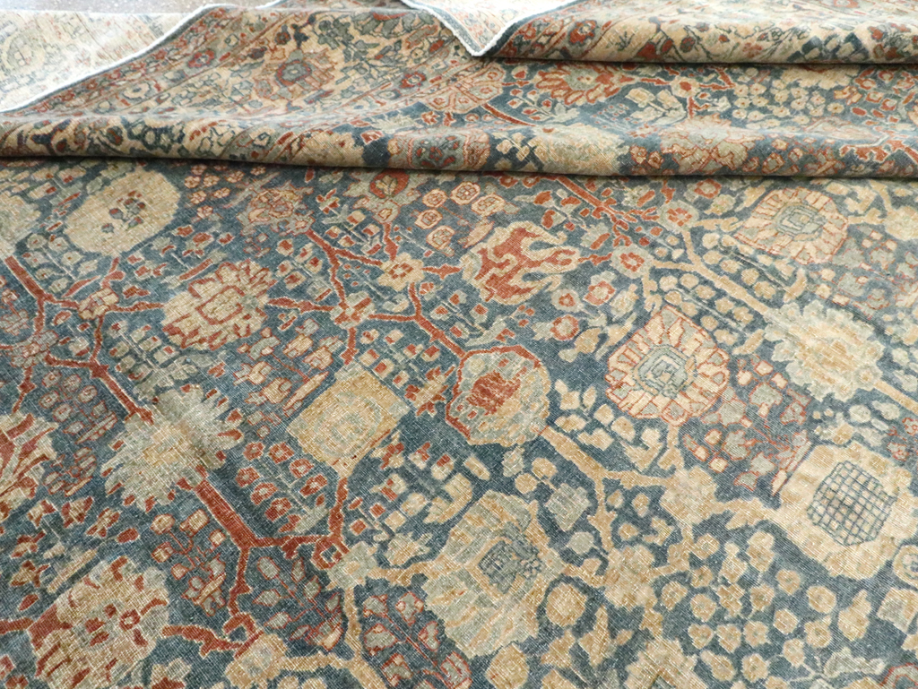 Antique Persian Tabriz Carpet, No.17016 - Gsblank