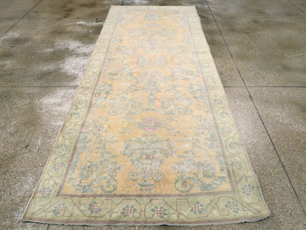 Vintage Indian Cotton Agra Wide Gallery Runner , No.17048 - Gsblank