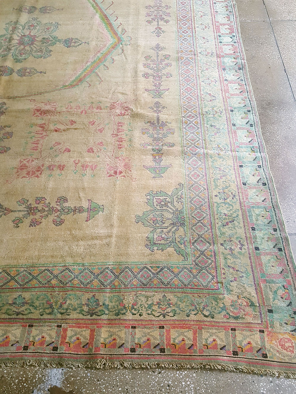 Antique Indian Agra Carpet, No.17052 - Gsblank