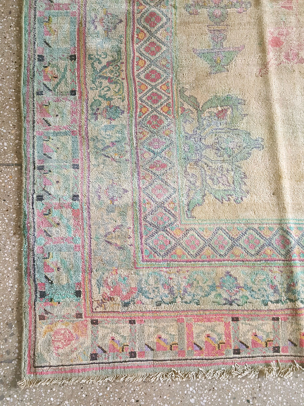Antique Indian Agra Carpet, No.17052 - Gsblank