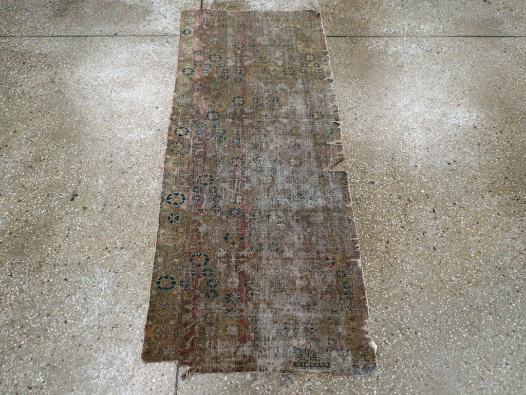 Antique East Turkestan Silk Khotan Fragment, No.17054 - Gsblank