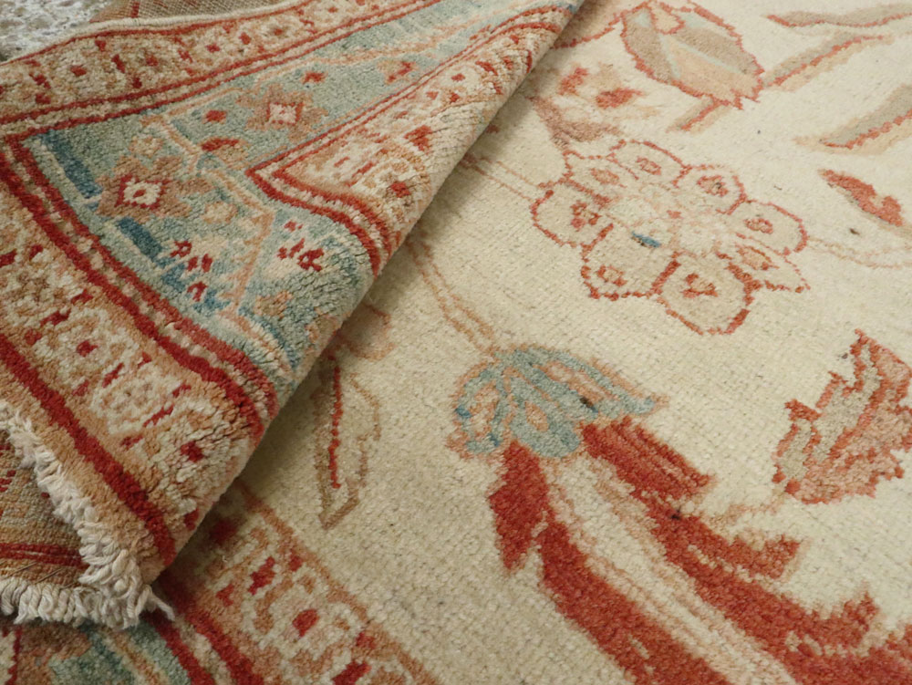 Antique Persian Sultanabad Rug, No.17055 - Gsblank