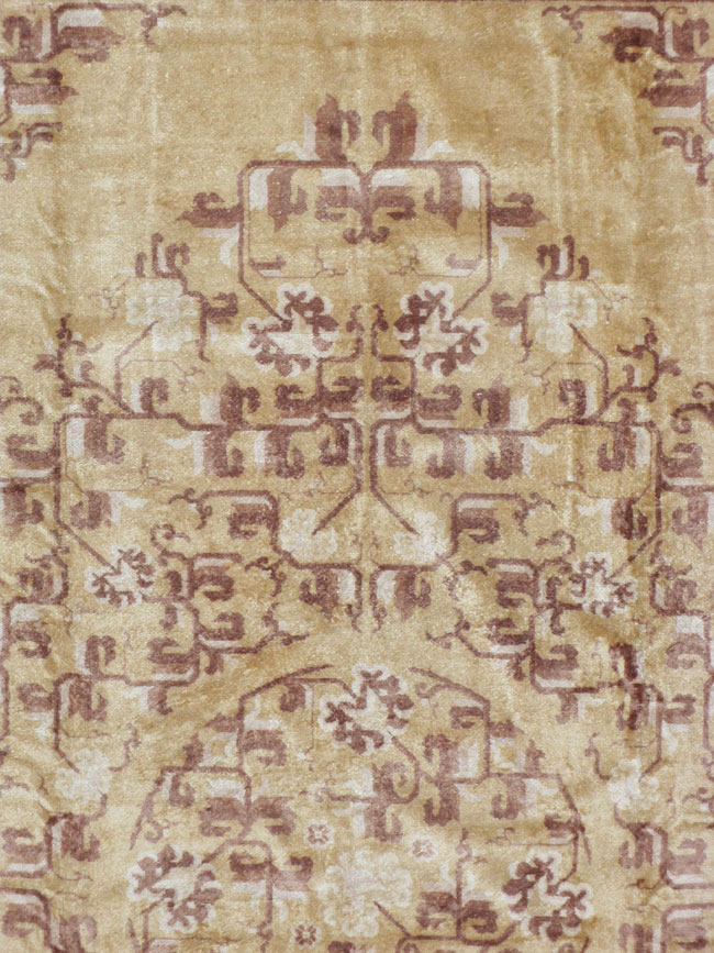 Vintage Chinese Peking Silk Carpet, No.17079 - Gsblank