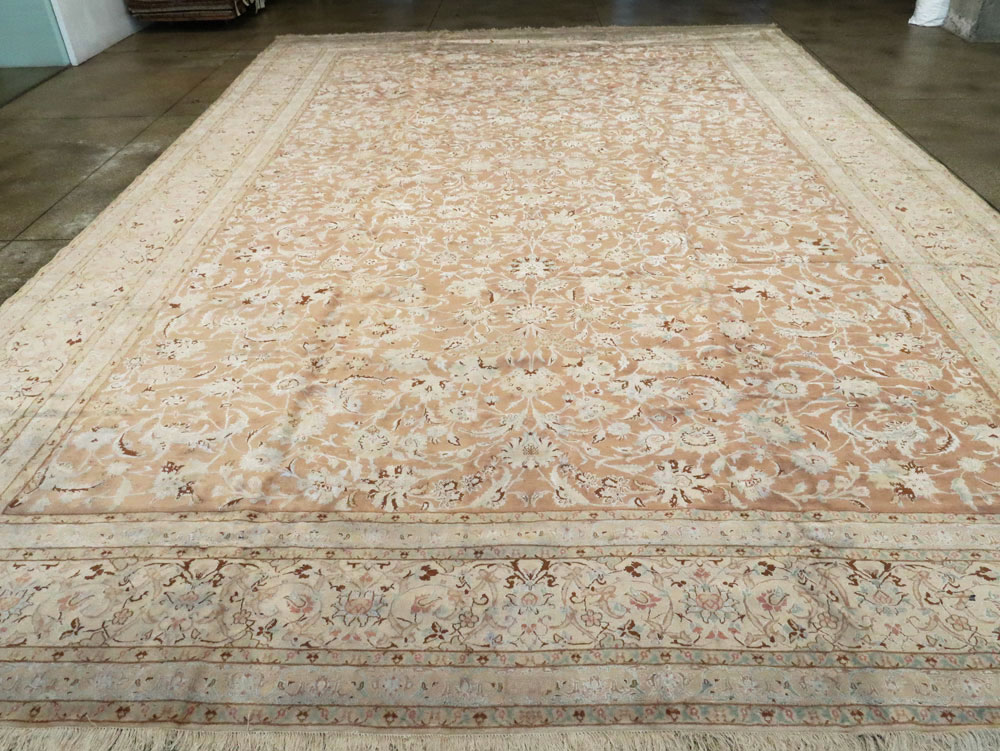 Vintage Persian Nain Carpet, No.17092 - Gsblank
