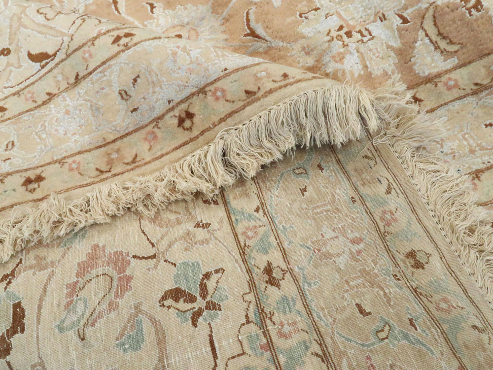 Vintage Persian Nain Carpet, No.17092 - Gsblank