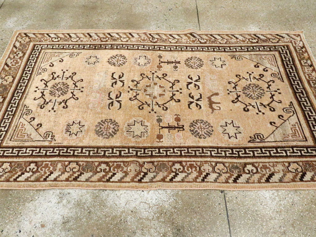 Antique East Turkestan Khotan Rug, No.17128 - Gsblank