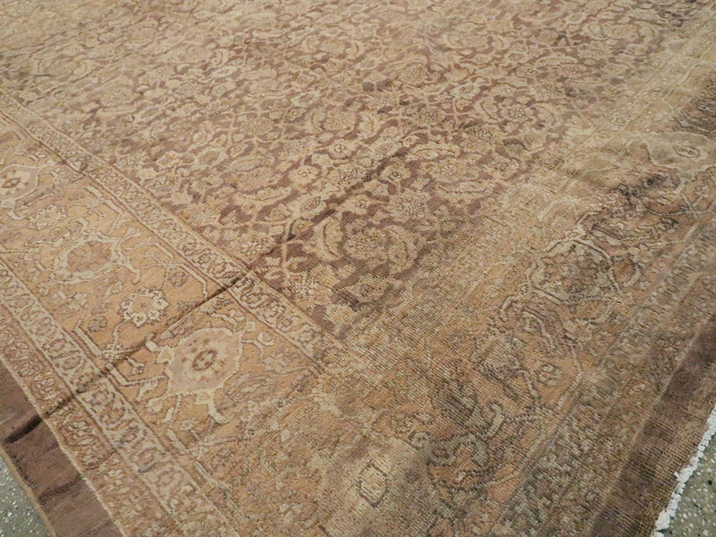 Antique Persian Mahal Carpet, No.17130 - Gsblank