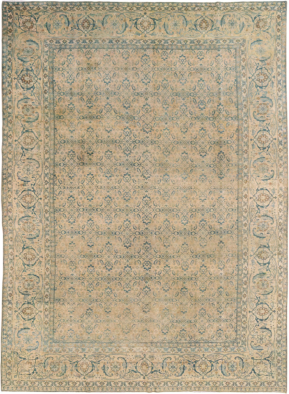 Antique Persian Tabriz Carpet, No.17171 - Gsblank