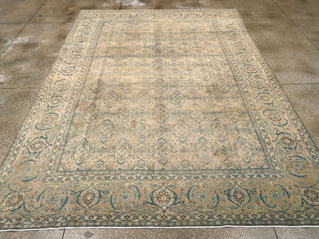 Antique Persian Tabriz Carpet, No.17171 - Gsblank