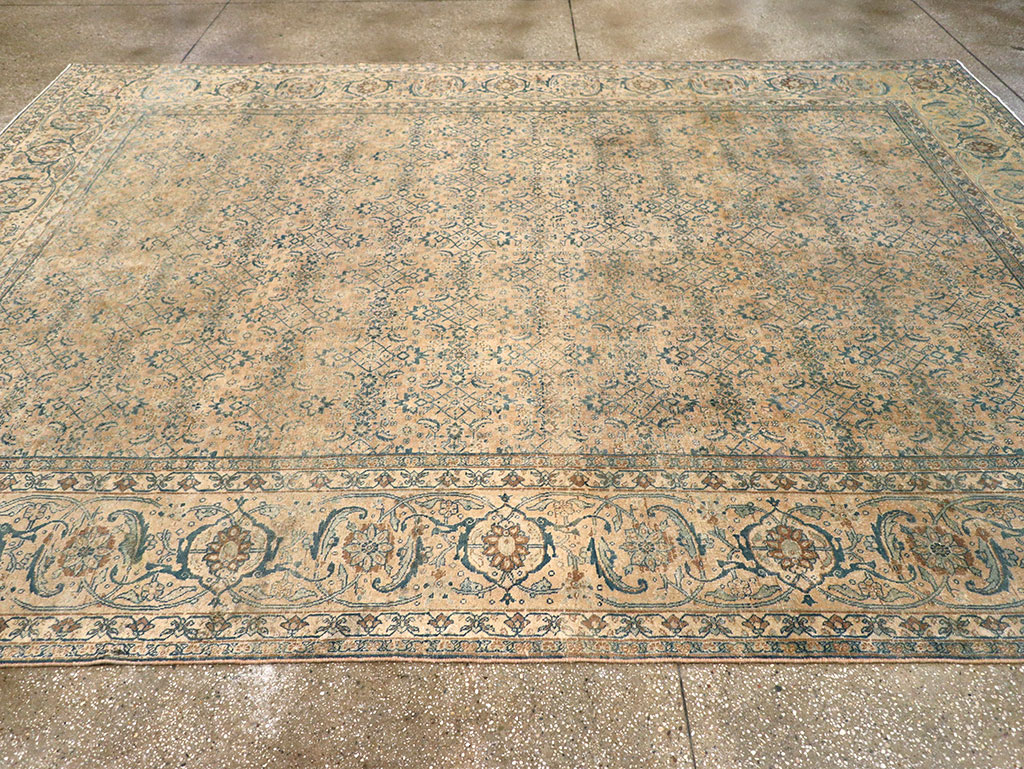 Antique Persian Tabriz Carpet, No.17171 - Gsblank