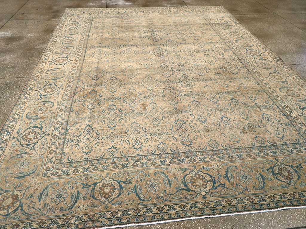 Antique Persian Tabriz Carpet, No.17171 - Gsblank