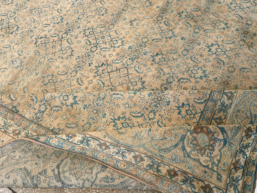 Antique Persian Tabriz Carpet, No.17171 - Gsblank