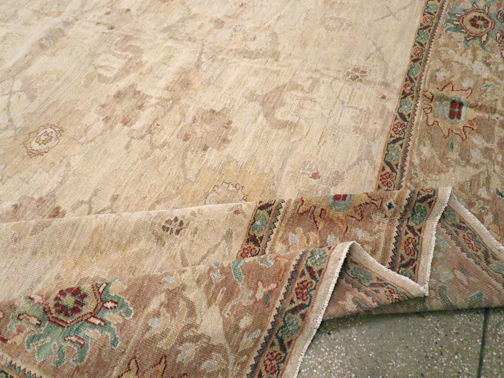 Antique Persian Mahal Carpet, No.17174 - Gsblank