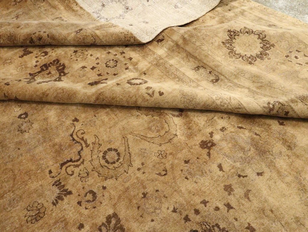 Antique Persian Tabriz Carpet, No.17179 - Gsblank