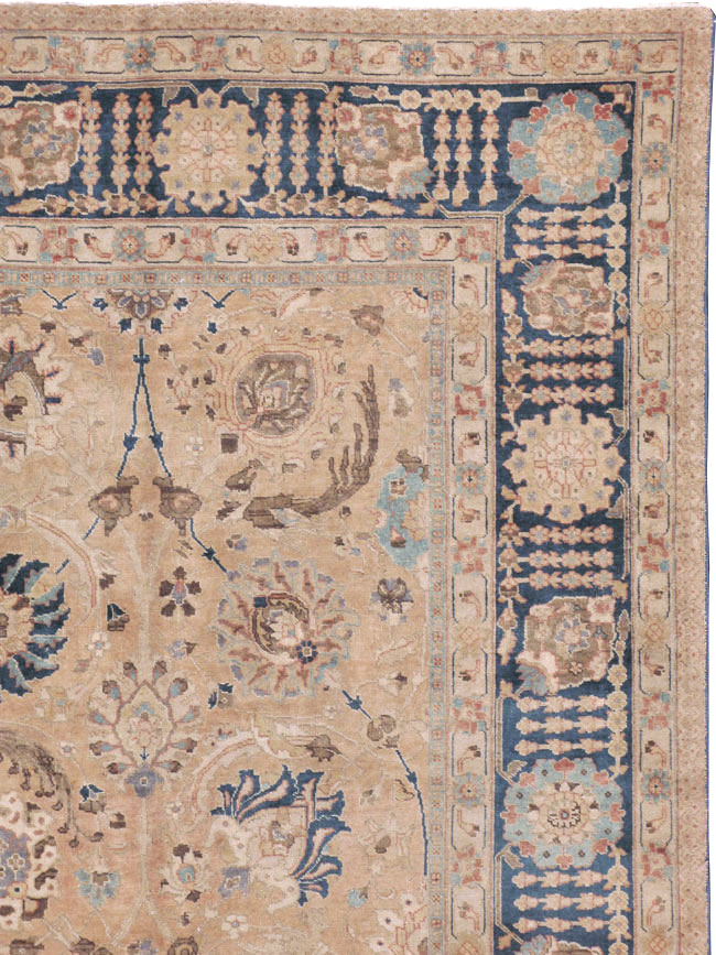 Antique Persian Tabriz Carpet, No.17211 - Gsblank