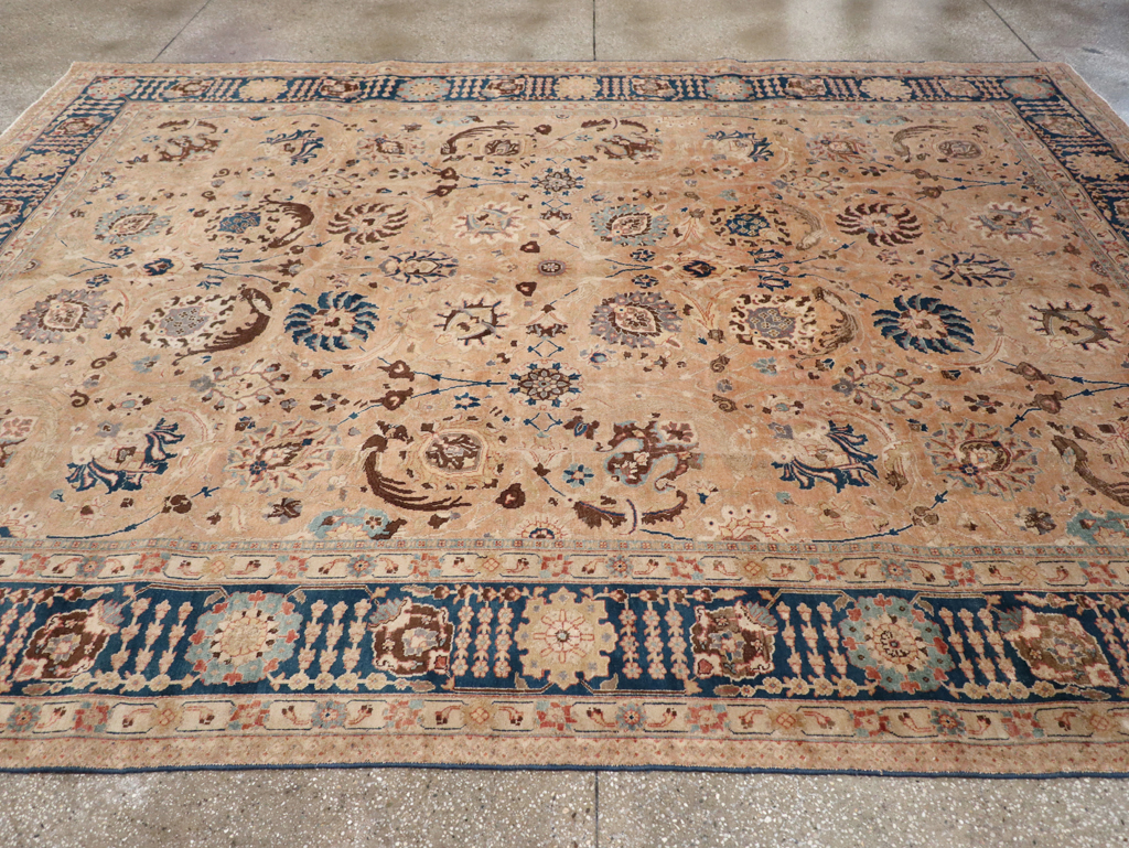 Antique Persian Tabriz Carpet, No.17211 - Gsblank