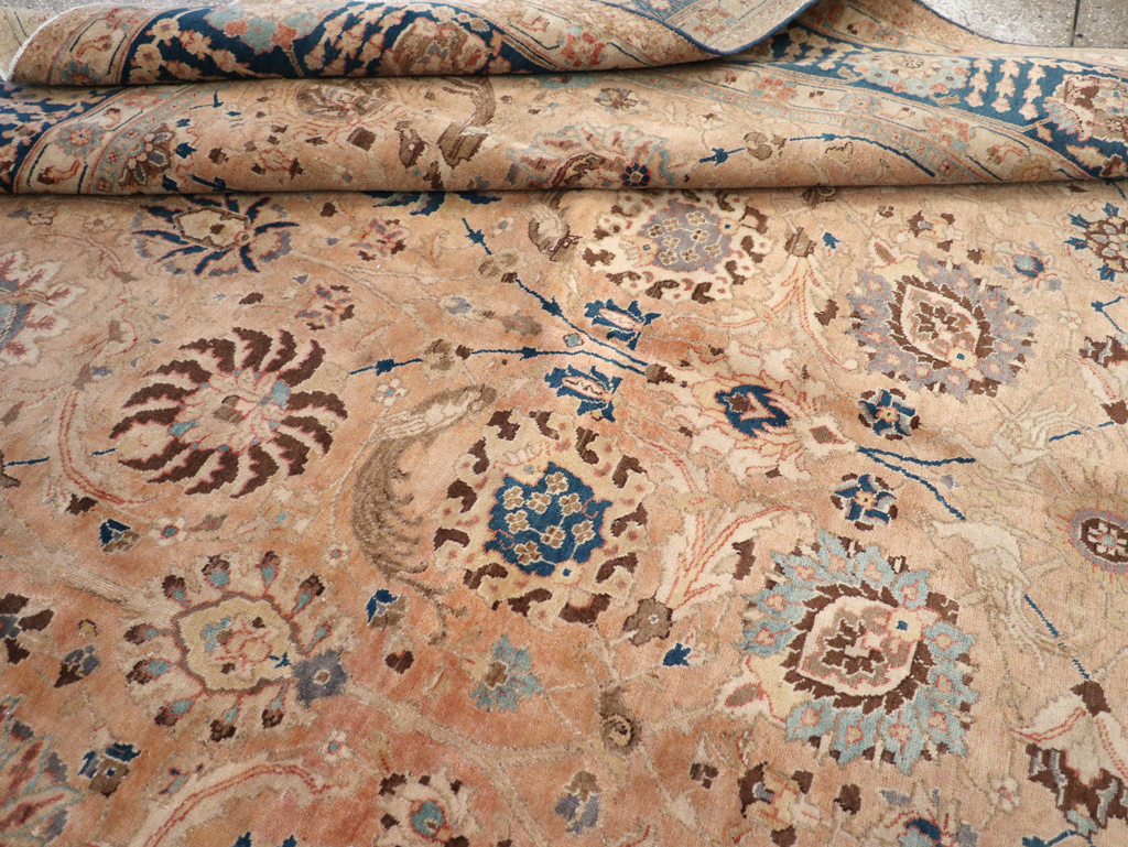 Antique Persian Tabriz Carpet, No.17211 - Gsblank