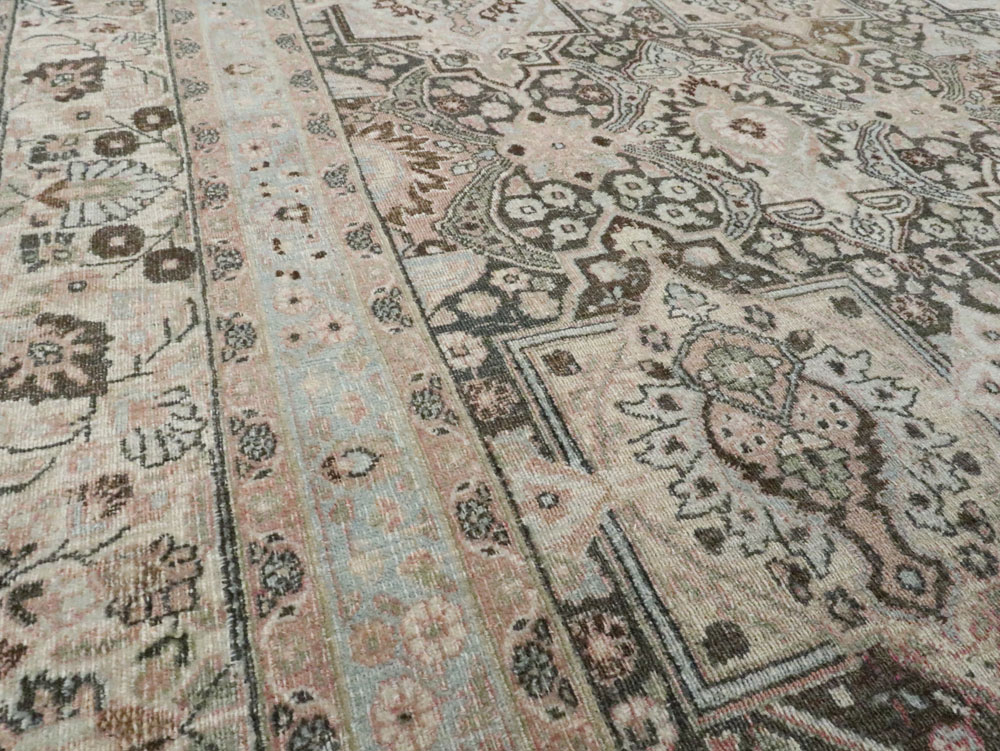 Antique Persian Dorokhsh Carpet, No.17225 - Gsblank