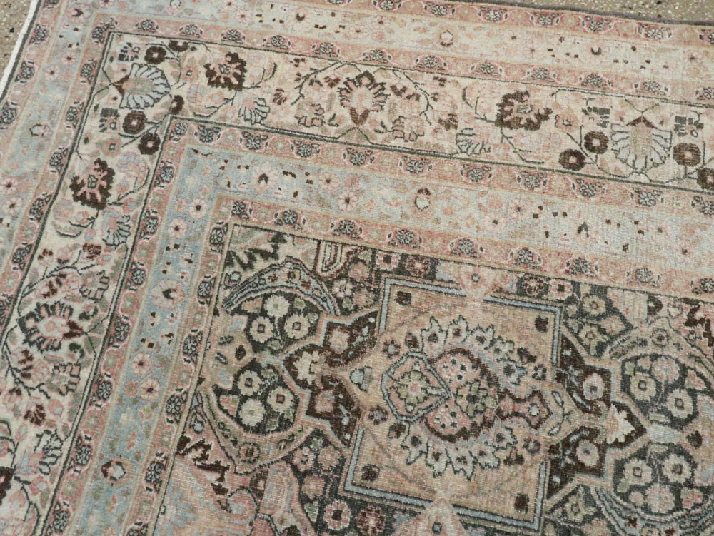 Antique Persian Dorokhsh Carpet, No.17225 - Gsblank