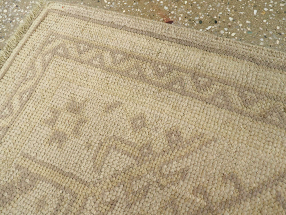 Antique Turkish Oushak Rug, No.17227 - Gsblank