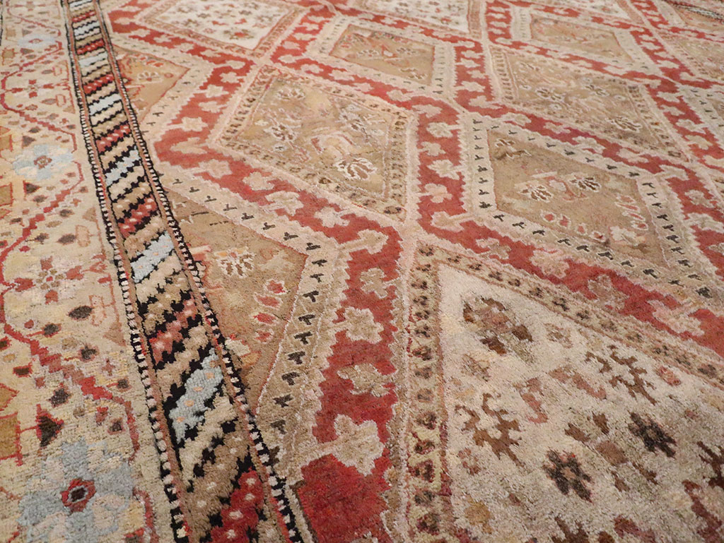 Vintage Indian Lahore Room Size Carpet, No.17256 - Gsblank