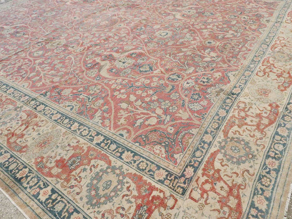 Antique Persian Tabriz Carpet, No.17285 - Gsblank