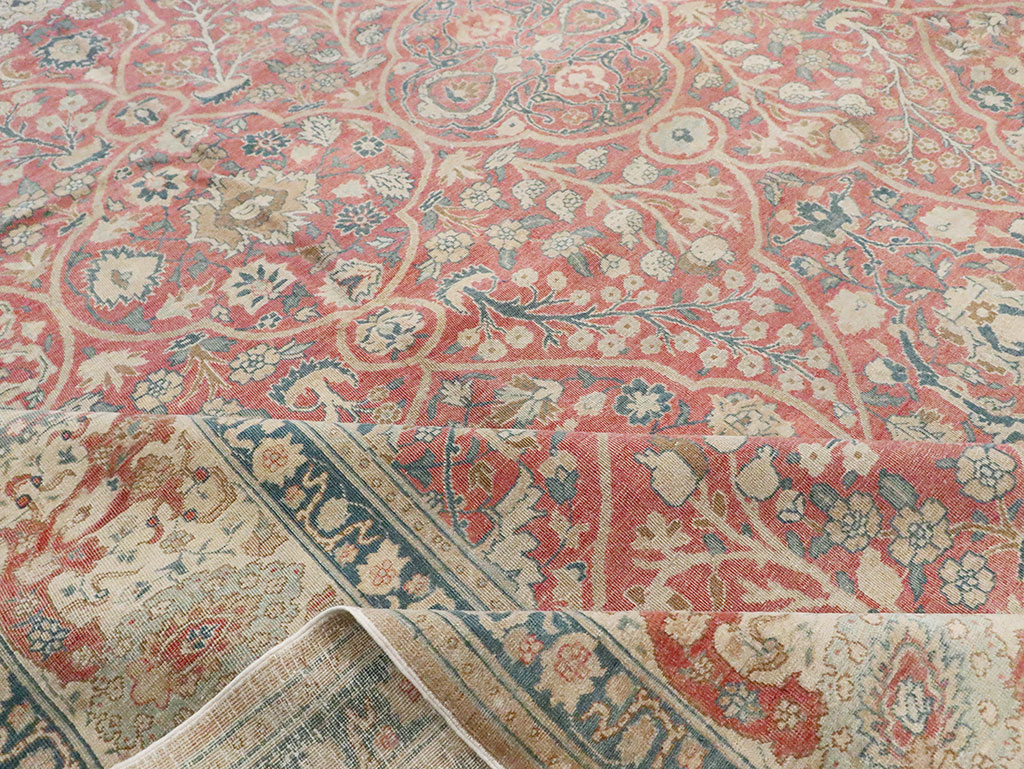 Antique Persian Tabriz Carpet, No.17285 - Gsblank