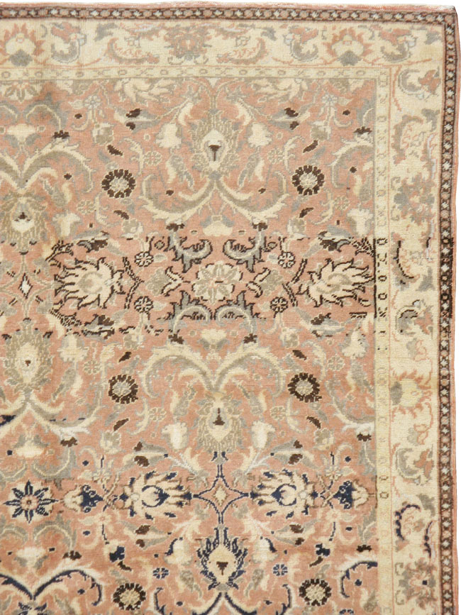 Vintage Turkish Anatolian Gallery Carpet, No.17322 - Gsblank