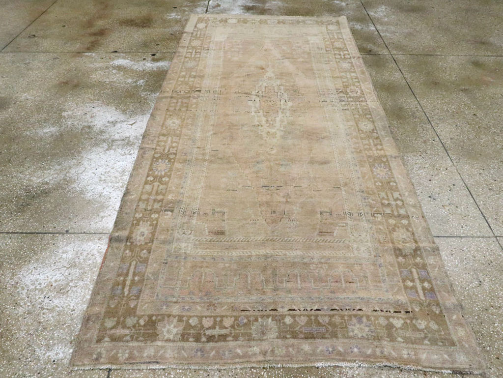 Antique Turkish Oushak Carpet, No.17323 - Gsblank