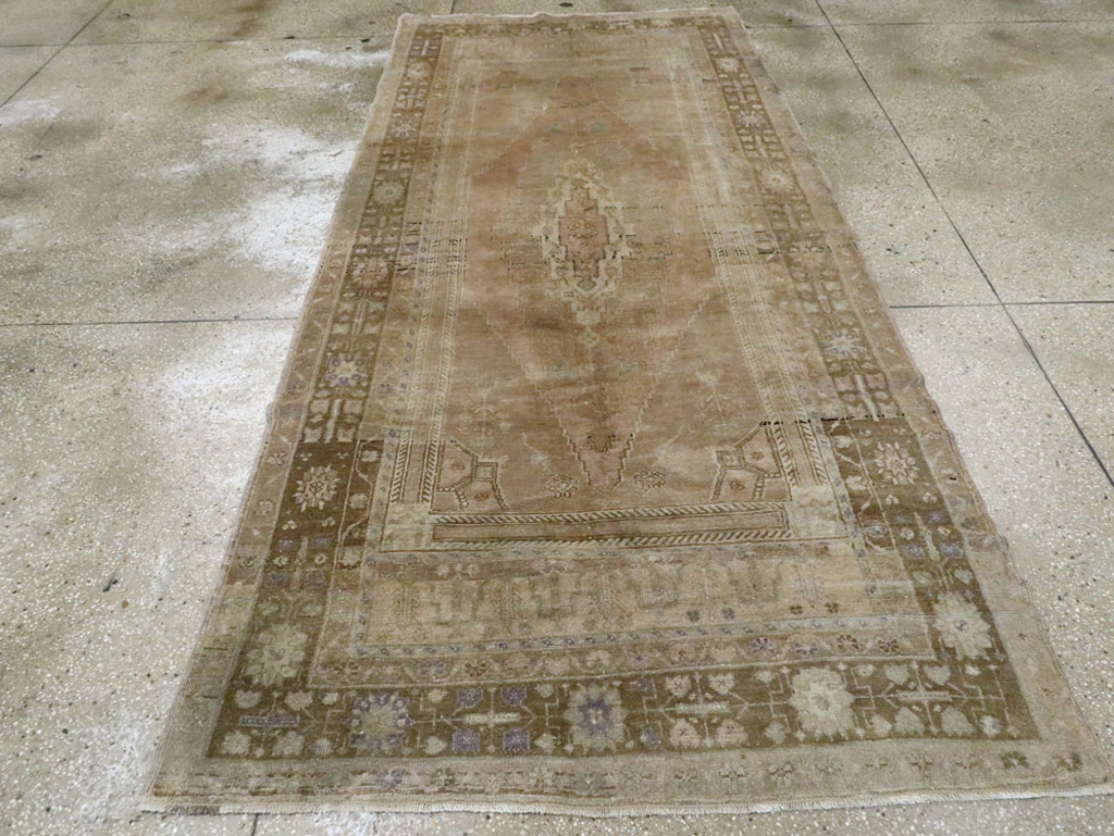 Antique Turkish Oushak Carpet, No.17323 - Gsblank