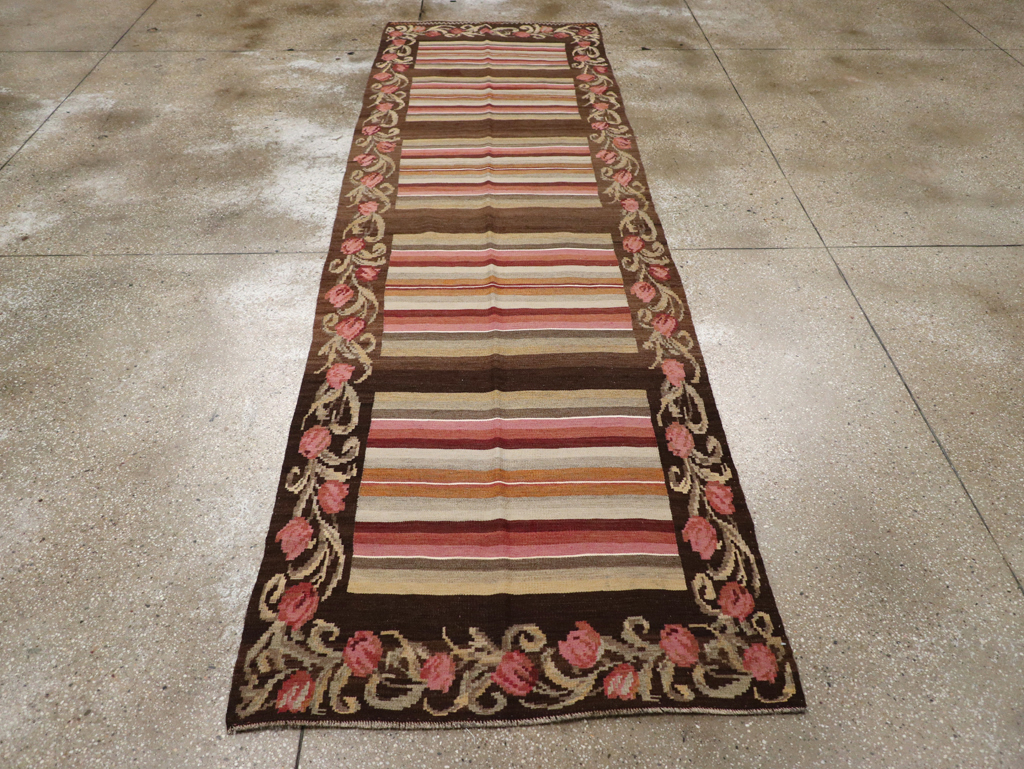 Vintage Russian Bessarabian Rug, No.17334 - Gsblank