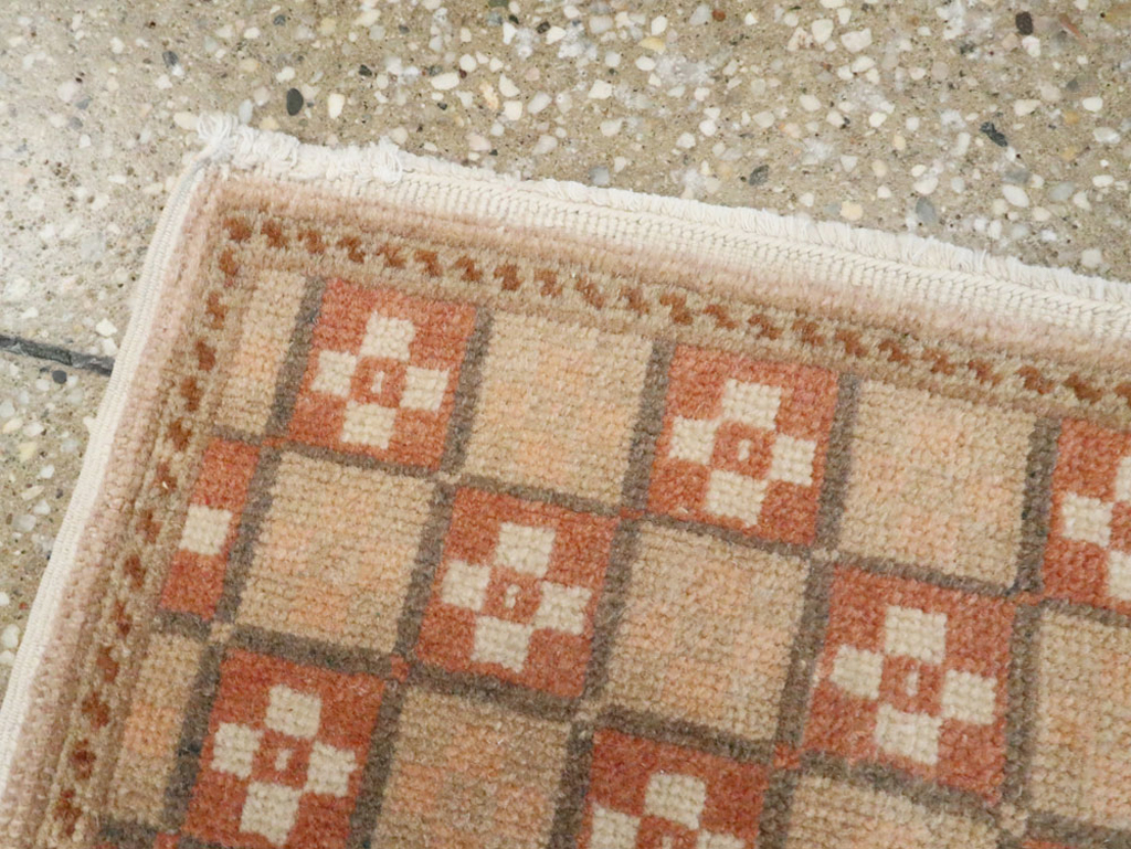 Antique Turkish Sivas Rug, No.17337 - Gsblank