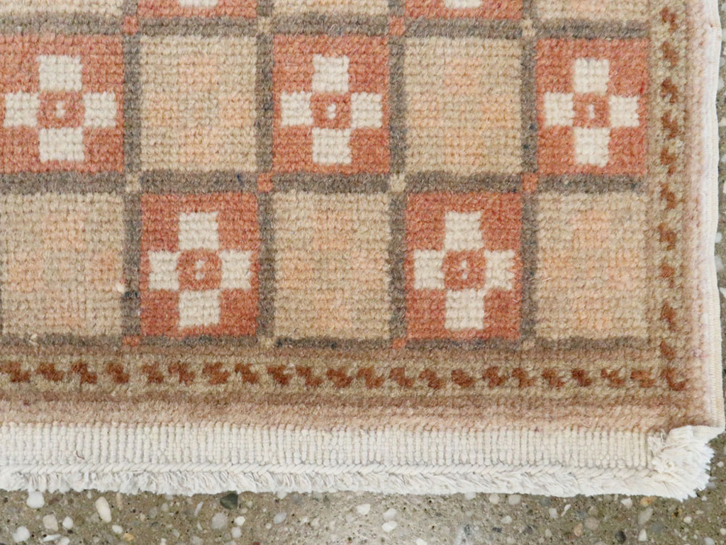 Antique Turkish Sivas Rug, No.17337 - Gsblank