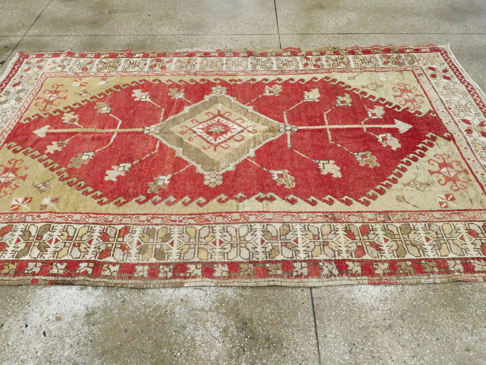Antique Oushak Carpet, No.17376 - Gsblank