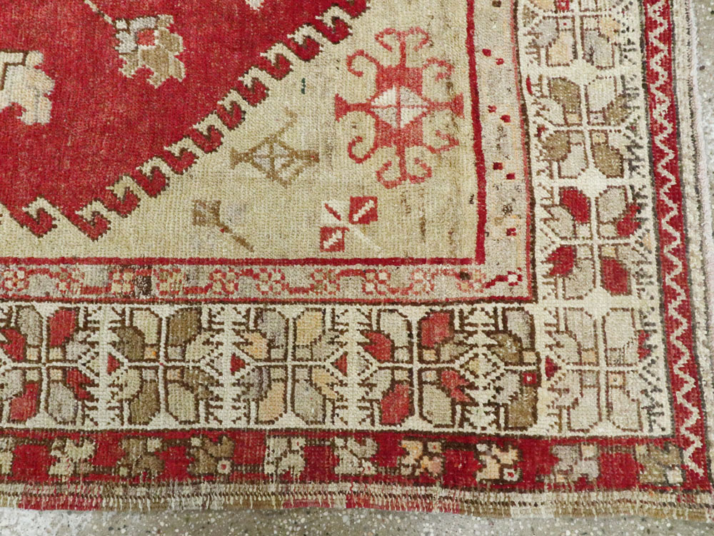 Antique Oushak Carpet, No.17376 - Gsblank