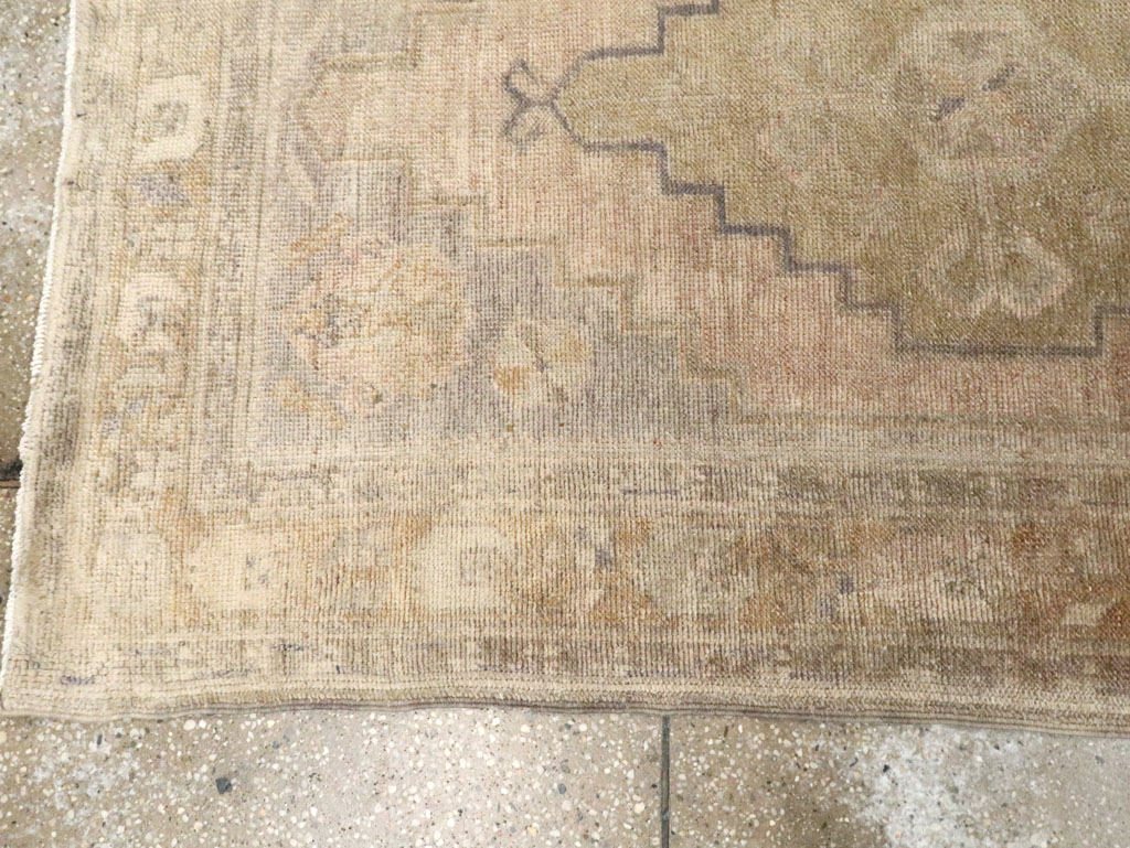 Vintage Turkish Oushak Rug, No.17403 - Gsblank