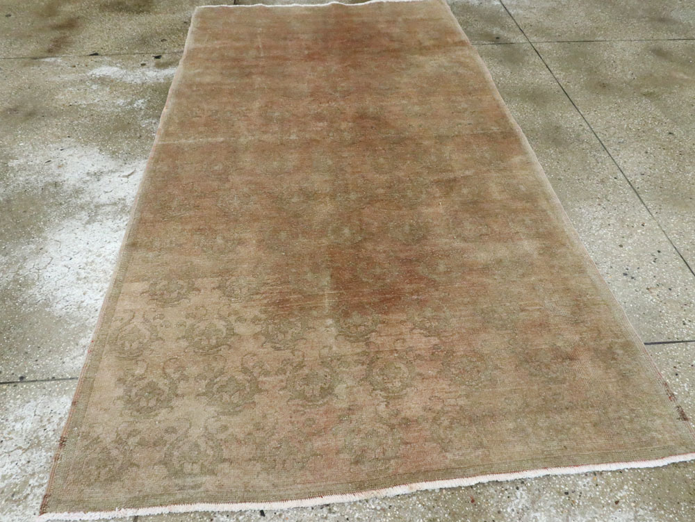 Vintage Turkish Anatolian Carpet, No.17429 - Gsblank