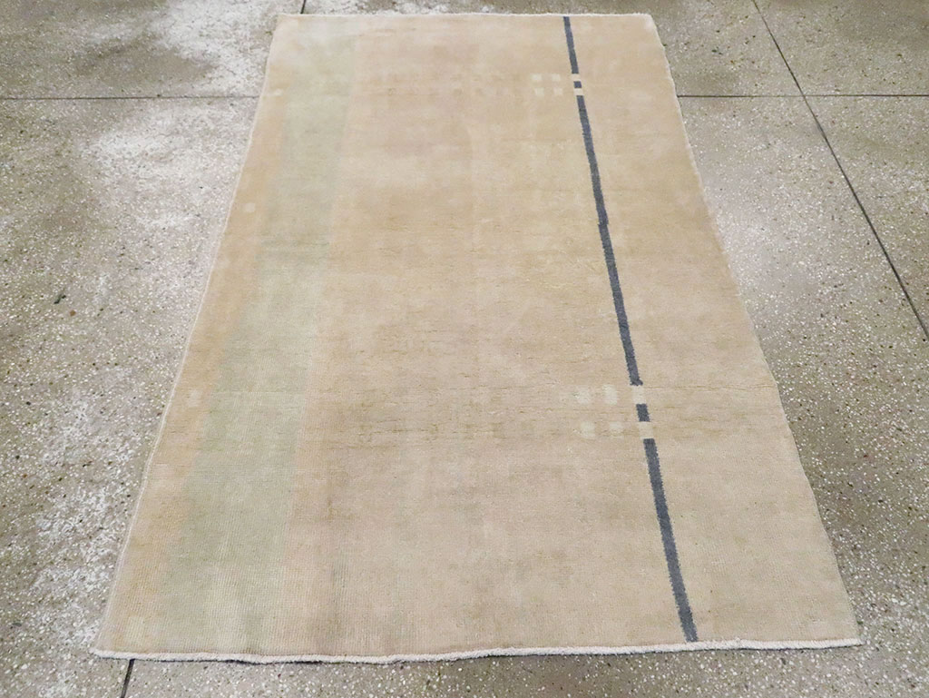 Vintage Turkish Anatolian Modernist Rug, No.17430 - Gsblank